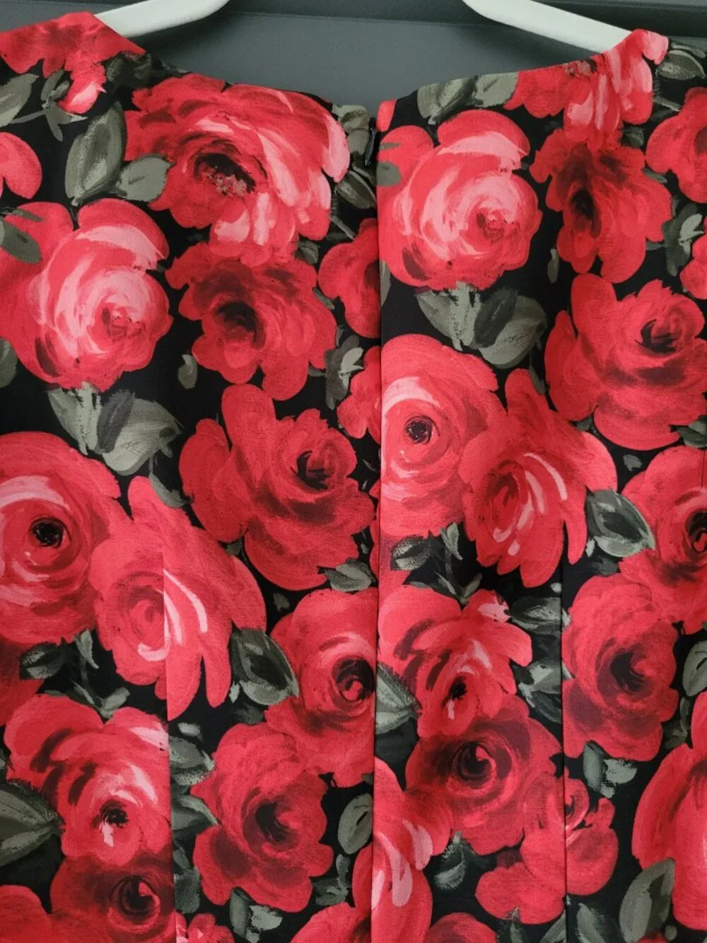 David Meister Red Rose Floral Bell Sleeve Belted Sheath Dress Size 6